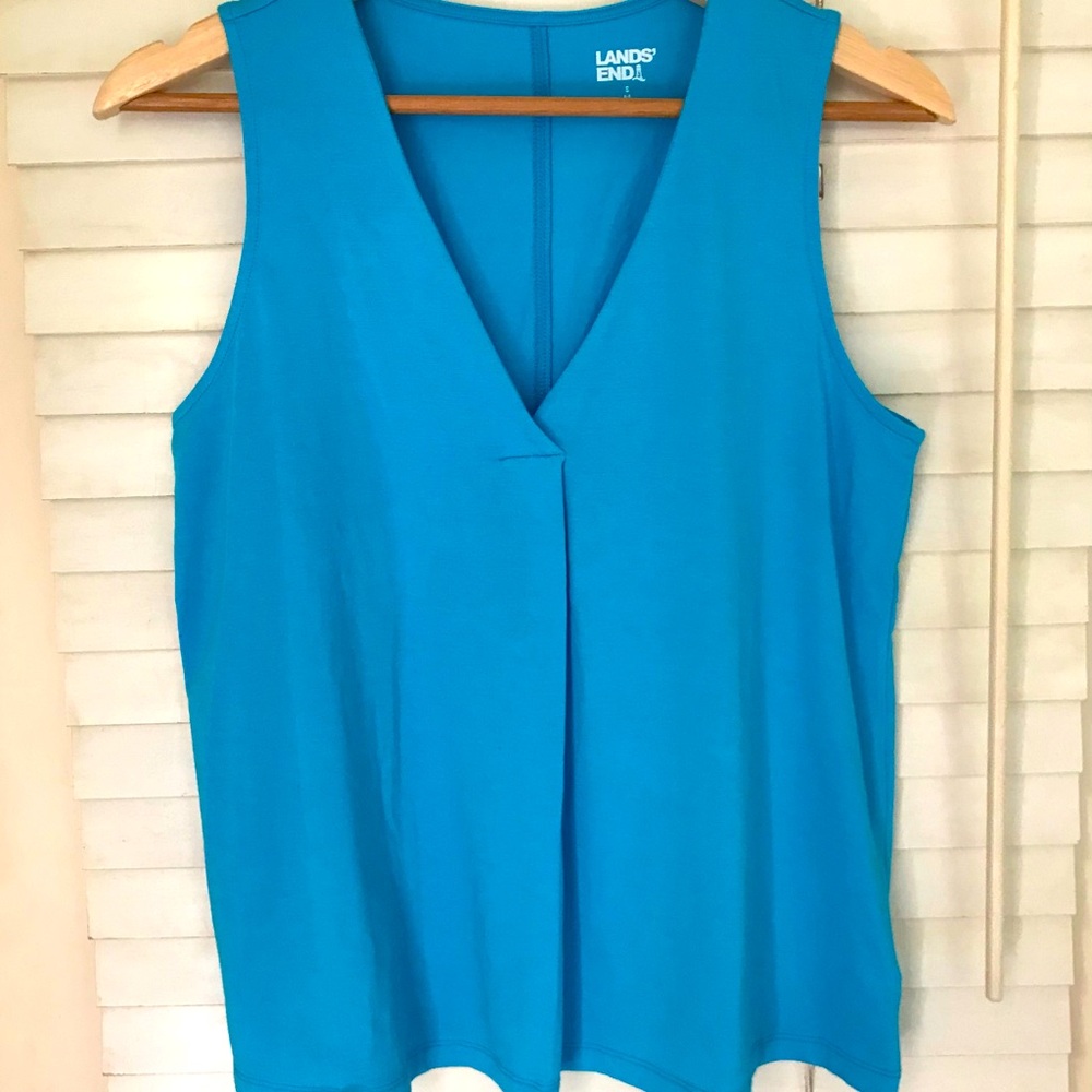 LANDS' END TANK TOP BLUE V-NECK WITH FRONT DETAIL WOMENS SMALL NEW WITH TAG